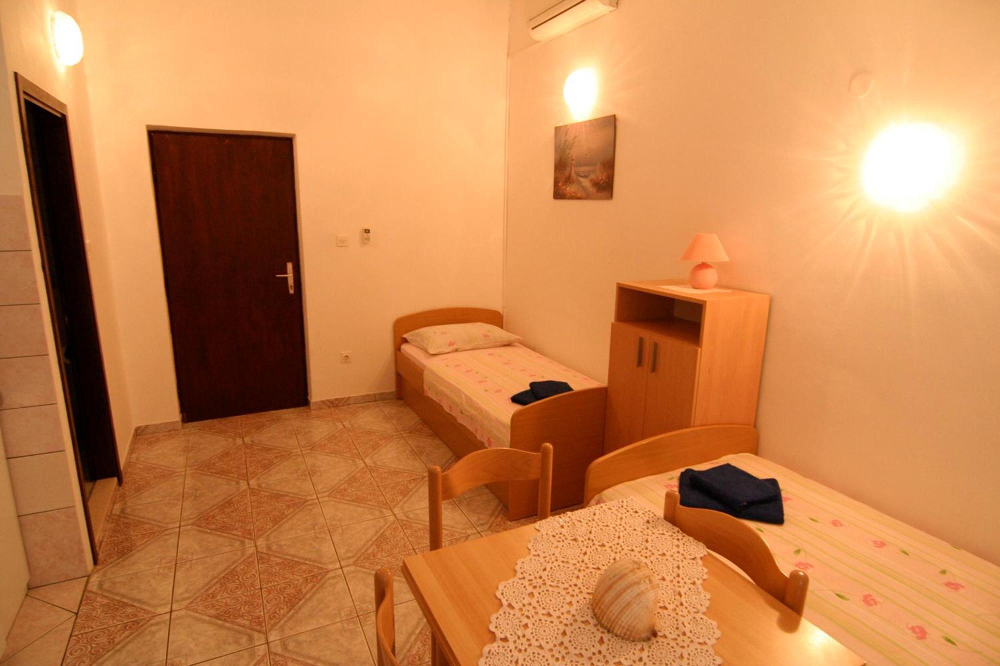 Apartments Marta Trogir Cameră foto