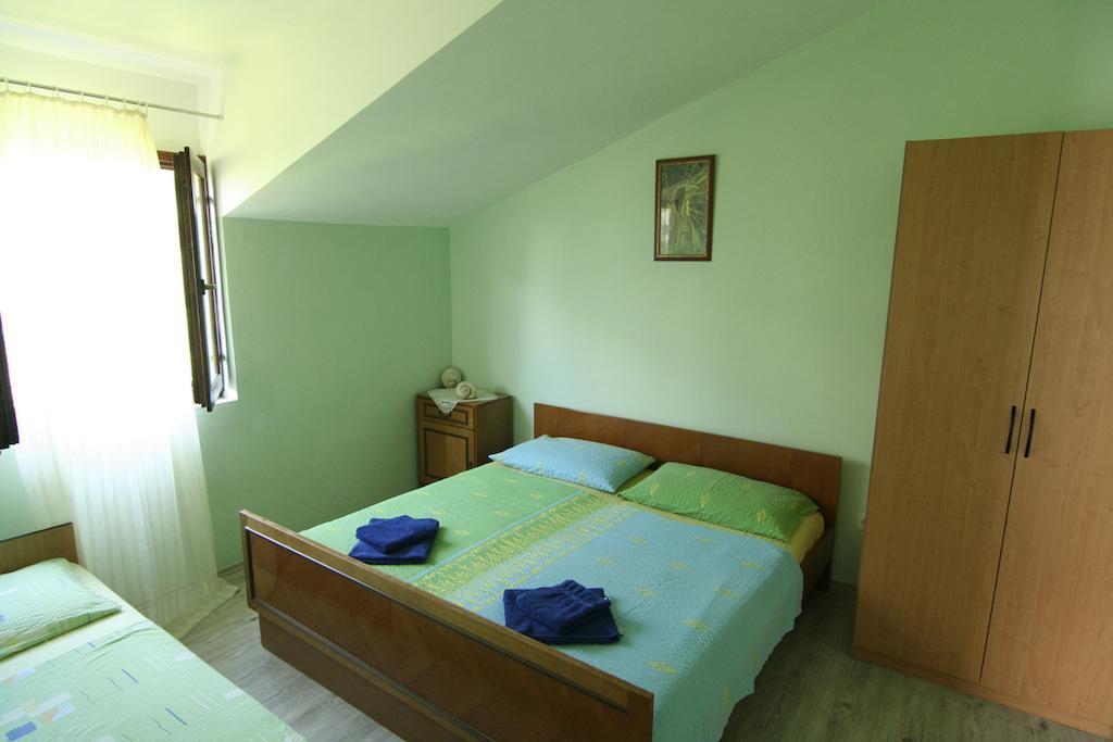 Apartments Marta Trogir Cameră foto