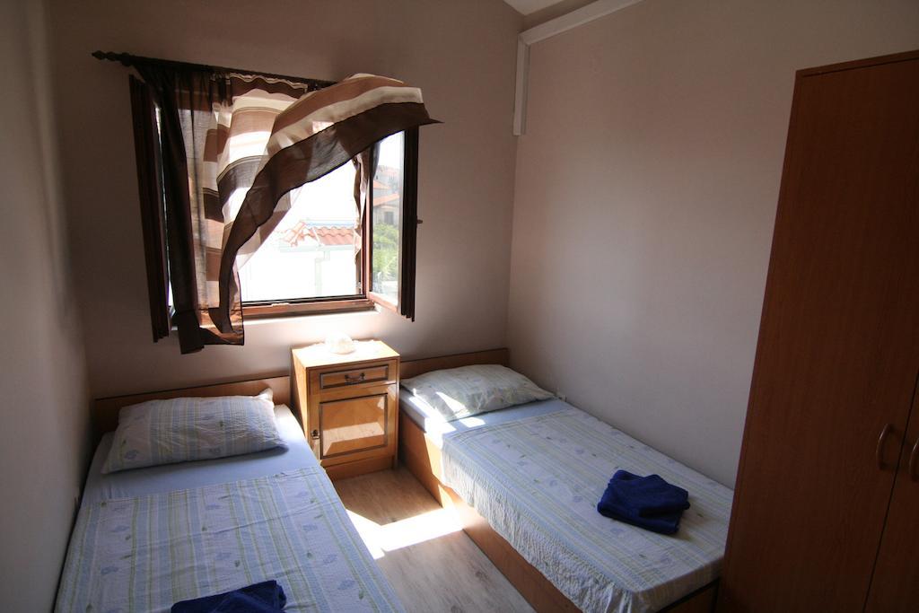 Apartments Marta Trogir Cameră foto
